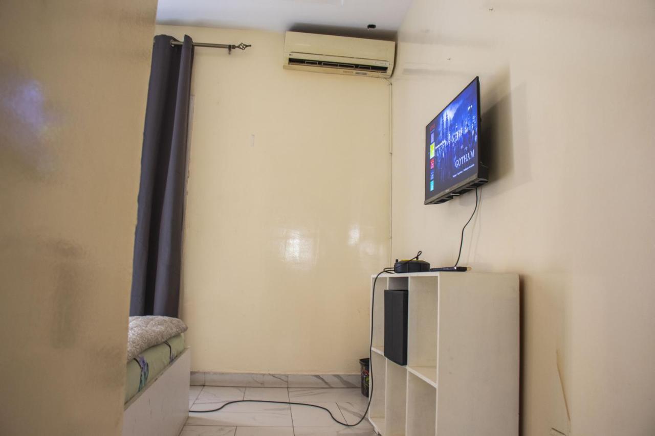 Dalou Chambre Hote, Cite Mixta Apartment Dakar Exterior photo